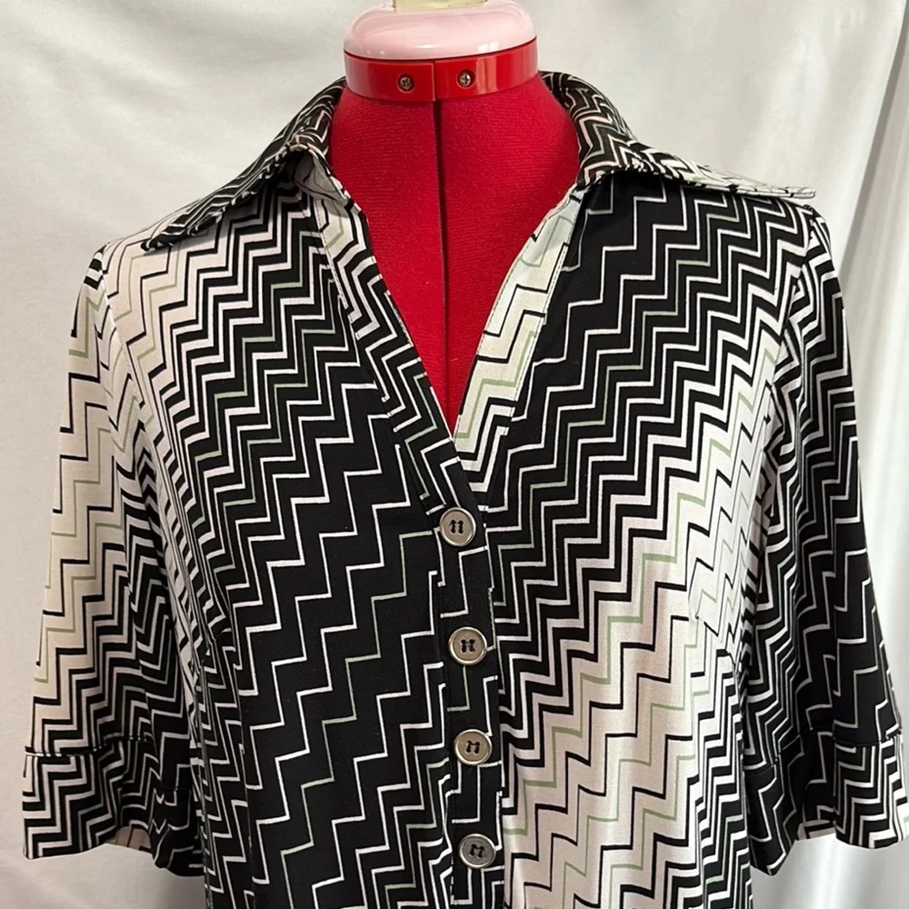 MM356 Rabbit Rabbit Rabbit Black and White Midi Dress - Picture 2 of 6